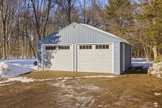 29 Lovell Rd in Stratham, NH - Building Photo - Building Photo