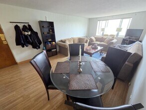 94 Beacon St, Unit 67 in Somerville, MA - Building Photo - Building Photo