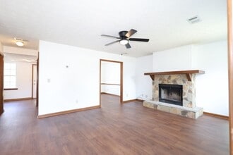 4231 Gravitt Pl NW in Duluth, GA - Building Photo - Building Photo