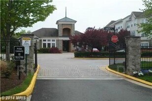 21809 Jarvis Square in Ashburn, VA - Building Photo