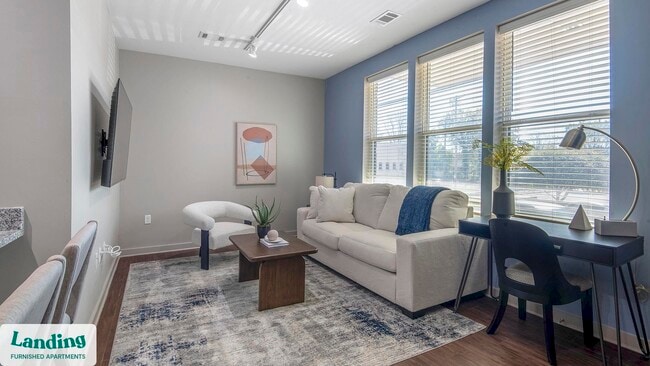 1544 Madison Ave in Memphis, TN - Building Photo - Building Photo