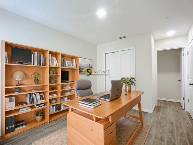 property at 11494 Oakfield Ct