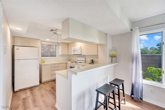 property at 1645 Spoonbill Ln
