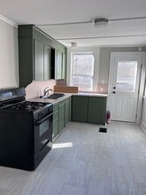 5 Academy St in Dover, NH - Building Photo - Building Photo