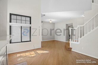 1011 Asbury Way in Mountain View, CA - Building Photo - Building Photo