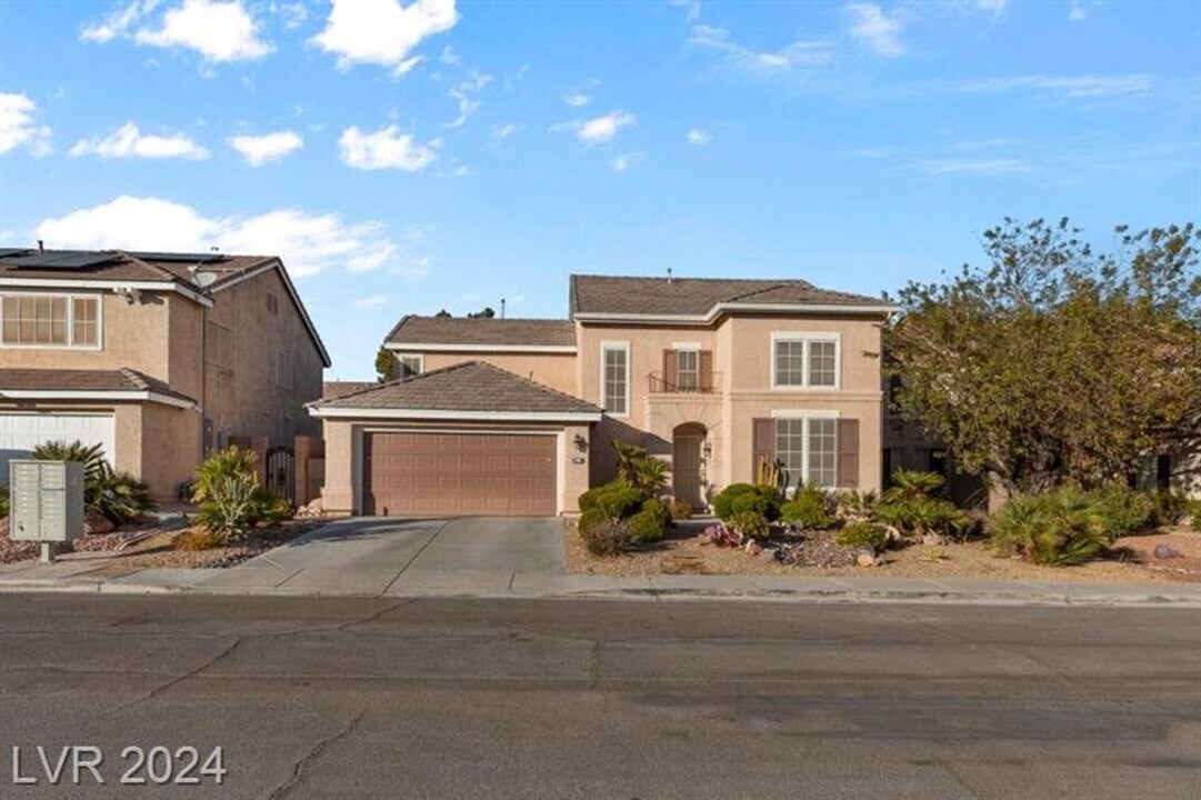9570 Teton Vista Ave in Las Vegas, NV - Building Photo