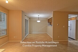 16005 NE 40th Ct in Redmond, WA - Building Photo - Building Photo