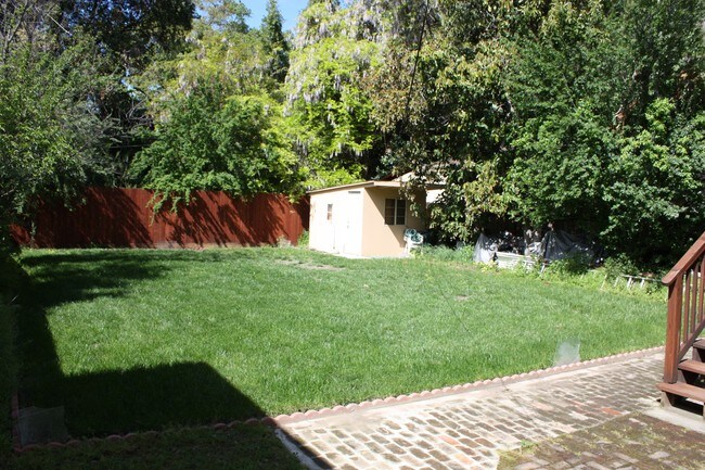 129 E Julian St in San Jose, CA - Building Photo - Building Photo