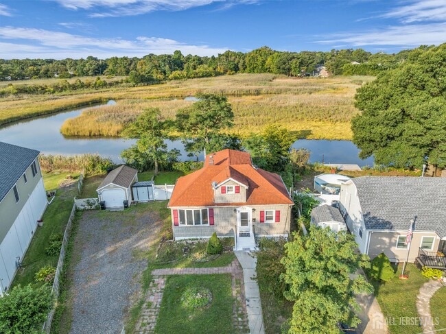 property at 177 Creek Rd