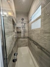 206 Raupp Blvd in Buffalo Grove, IL - Foto de edificio - Building Photo