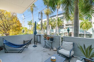 180 NE 4th Ave in Delray Beach, FL - Building Photo - Building Photo