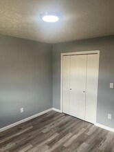 7431 West Blvd in Youngstown, OH - Foto de edificio - Building Photo