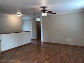 765 28th St W in Dickinson, ND - Building Photo - Building Photo