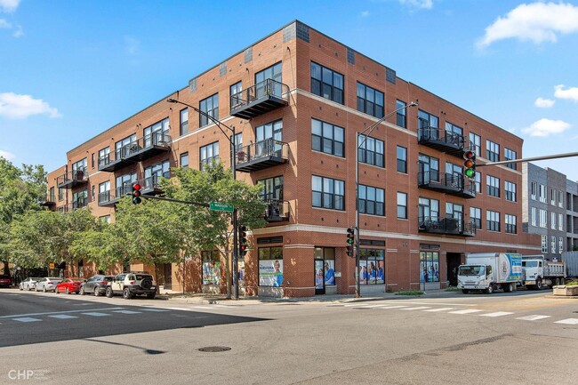 property at 2 S Leavitt St