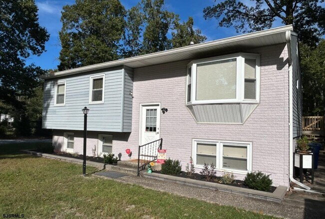 3844 Tuckahoe Rd in Franklin, NJ - Building Photo - Building Photo