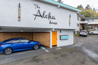 The Aloha House in Seattle, WA - Building Photo - Building Photo