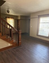 947 W 8th St in Sioux Falls, SD - Building Photo - Building Photo