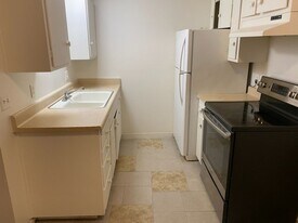 Maple 2, Unit Unit B3 in West Sacramento, CA - Building Photo