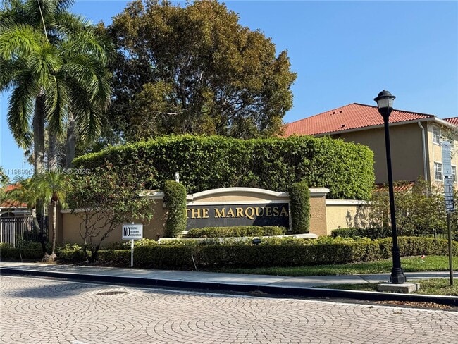 11631 SW 2nd St in Pembroke Pines, FL - Building Photo - Building Photo