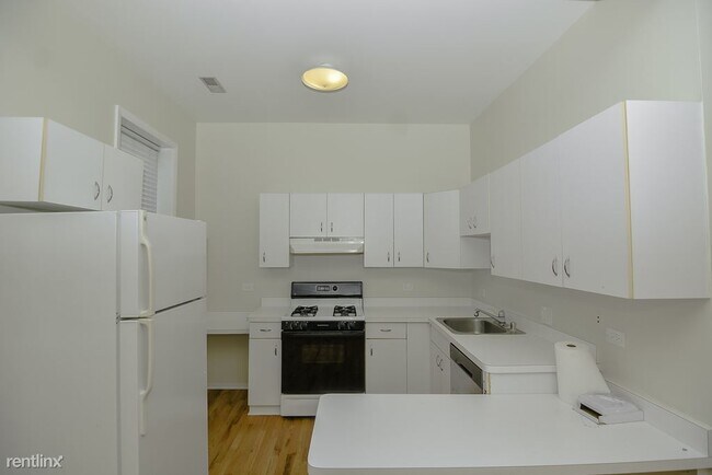 4307 N Paulina St-Unit -Unit 2F in Chicago, IL - Building Photo - Building Photo