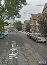 44 Washington St, Unit 3 in Harrison, NJ - Building Photo - Building Photo