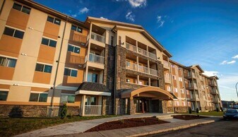 Eastgate in Regina, SK - Building Photo