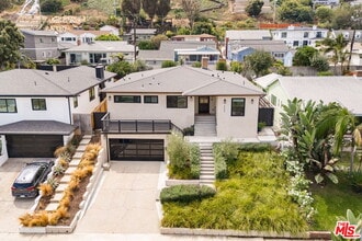 5664 Coliseum St in Los Angeles, CA - Building Photo - Building Photo