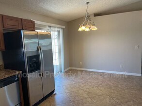 382 W 17th Ave in Apache Junction, AZ - Building Photo - Building Photo