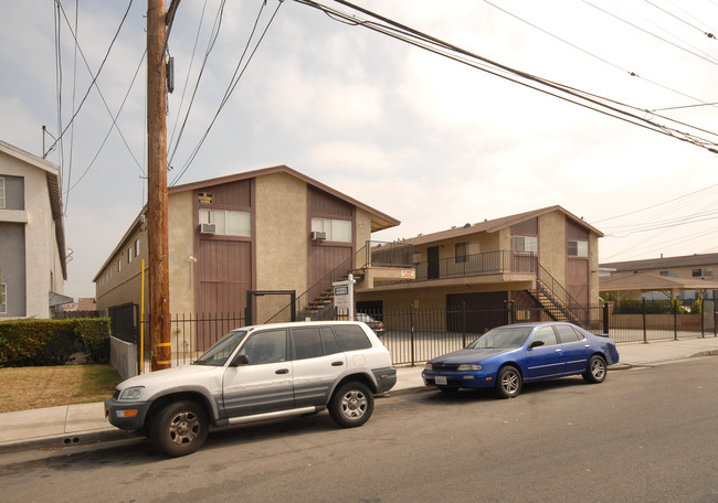 1703-1707 West 146th Street in Gardena, CA - Building Photo - Building Photo