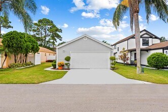 5936 Snowdrop Way in West Palm Beach, FL - Building Photo - Building Photo