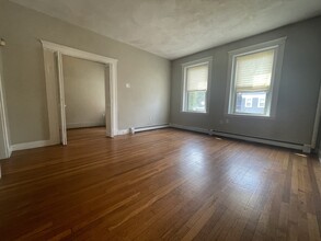 4 Ransom Rd, Unit 1 in Boston, MA - Building Photo - Building Photo