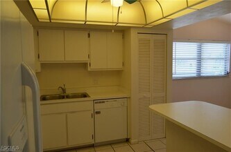 4528 SE 5th Pl in Cape Coral, FL - Building Photo - Building Photo
