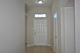 15223 Stoneyview Dr in Houston, TX - Building Photo - Building Photo