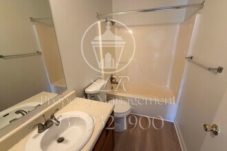 518 Regal Ave in West Carrollton, OH - Building Photo - Building Photo