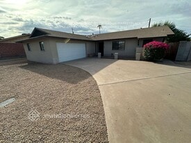 8719 E Plaza Ave in Scottsdale, AZ - Building Photo