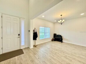 5732 Newberry Pnes Ave in Wesley Chapel, FL - Building Photo - Building Photo