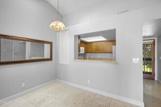 11011 N 92nd St in Scottsdale, AZ - Building Photo - Building Photo