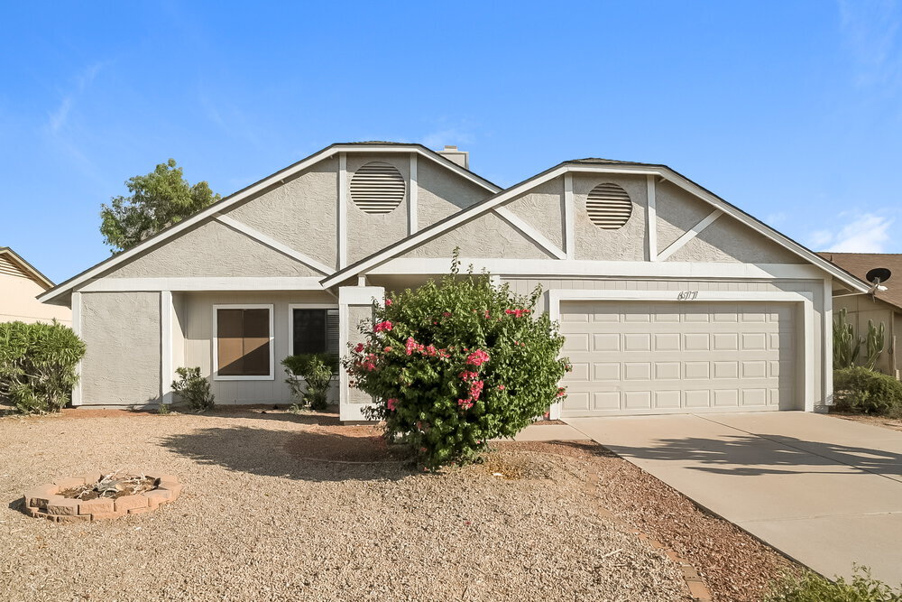677 W Shawnee Dr in Chandler, AZ - Building Photo