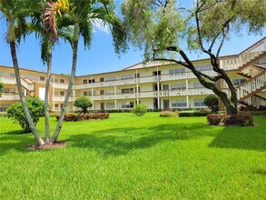 196 Mansfield F in Boca Raton, FL - Building Photo - Building Photo