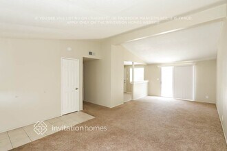 27210 Marchland Ave in Santa Clarita, CA - Building Photo - Building Photo