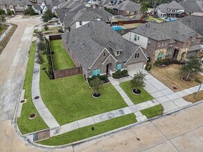16503 Whiteoak Canyon Dr in Atascocita, TX - Building Photo - Building Photo