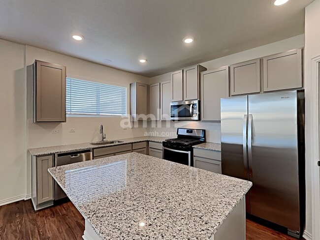 372 Aspen Waters in New Braunfels, TX - Building Photo - Building Photo