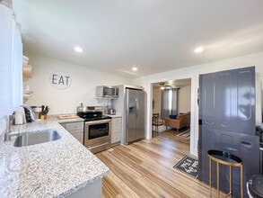 86 Hellams St in Greenville, SC - Building Photo - Building Photo