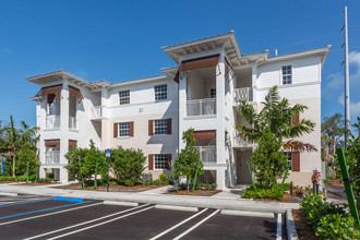 Playa Apartments in Key Largo, FL - Foto de edificio - Building Photo