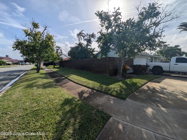 215 Artemis Blvd in Merritt Island, FL - Building Photo - Building Photo