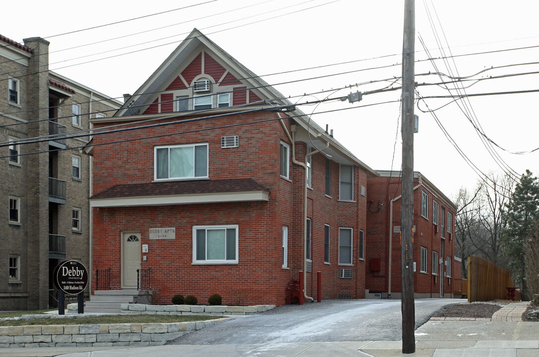 The Debby Apartments in Cincinnati, OH - Foto de edificio