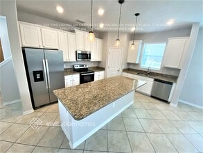 6830 Little Blue Ln in Harmony, FL - Building Photo - Building Photo