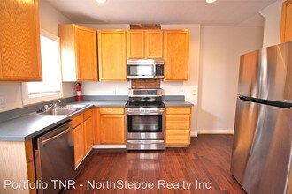 1153 Summit St in Columbus, OH - Foto de edificio - Building Photo