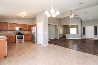 9548 W Miami St in Tolleson, AZ - Foto de edificio - Building Photo