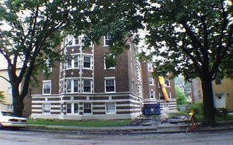 319-321 Custer Ave Apartments